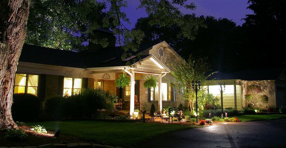 Brookside Mountain Mist Inn เวย์นวิลล์ ภายนอก รูปภาพ