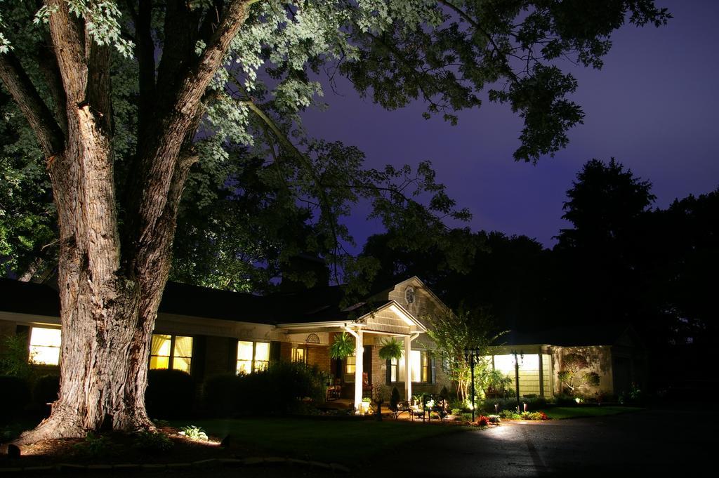 Brookside Mountain Mist Inn เวย์นวิลล์ ภายนอก รูปภาพ